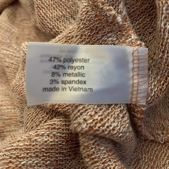 LANE BRYANT Peach Rose Gold Metallic‎ Shimmer Asymmetrical Sweater - Picture 7 of 7